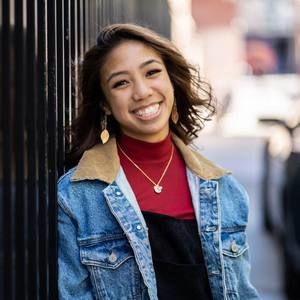 Meet your Posher, Alexis-nichole